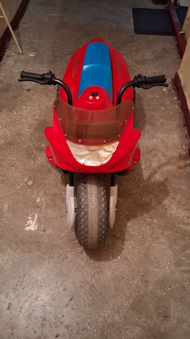 Motocicleta electrica pentru copii