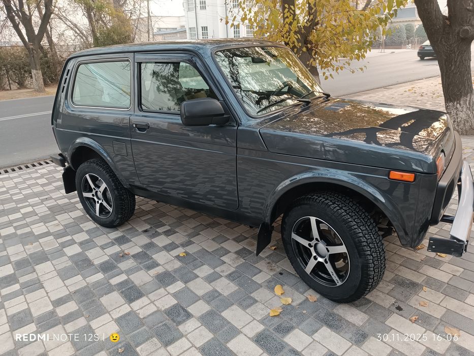 Нива 21214 luxe вариант