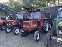 Tractor Fiat 580 cu greutati frontale