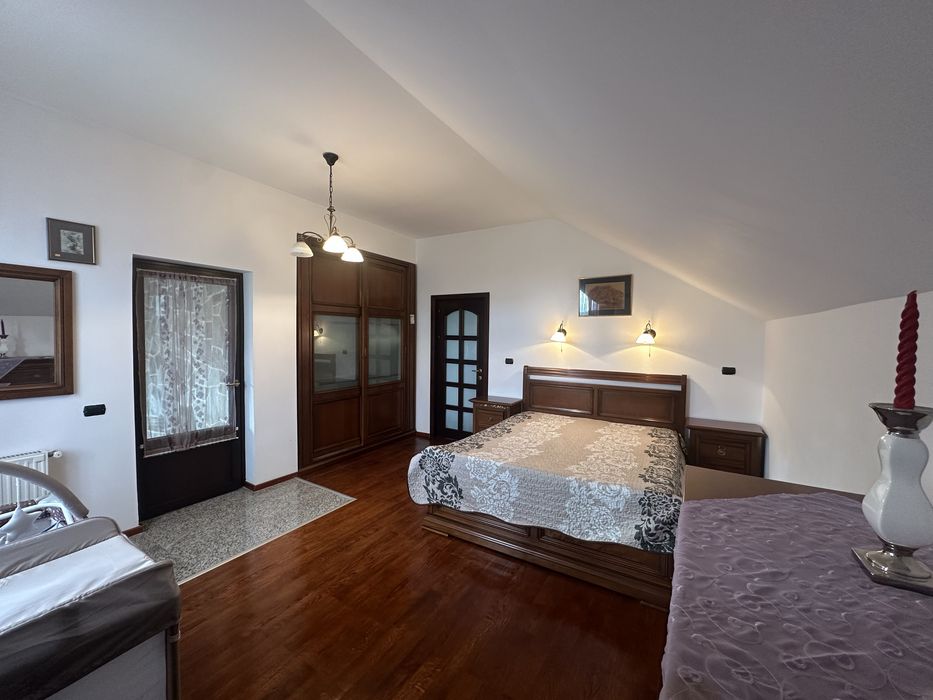 Vilă Bucium de vânzare 390000 Euro