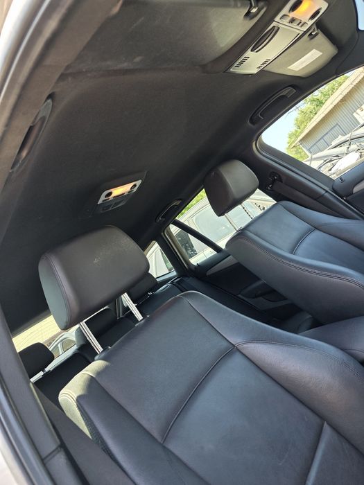 Plafon negru M-paket bmw x1 e84 complet cu stalpi si accesorii