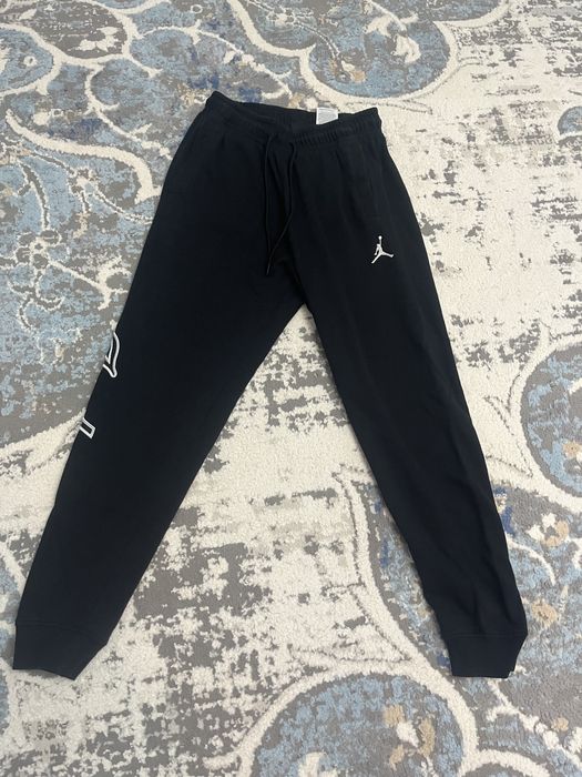 Vand pantaloni jordan