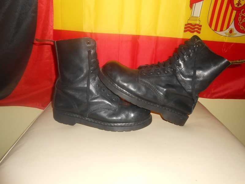 ghete black boots Dr martens Airwair   made in England size 42