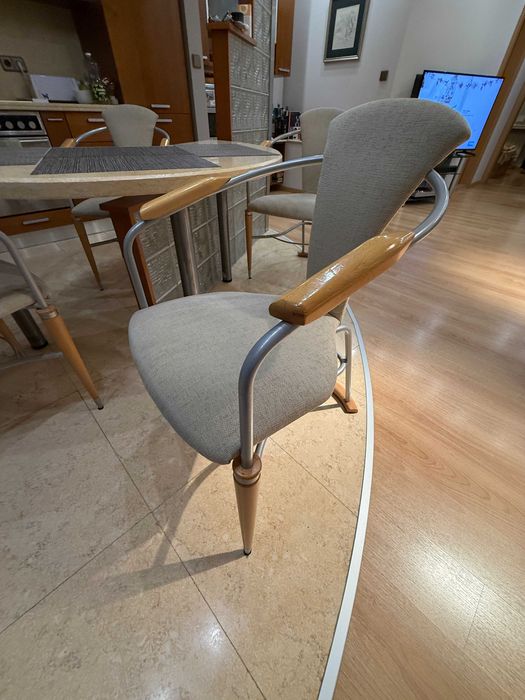 Столове за трапезария и кухня