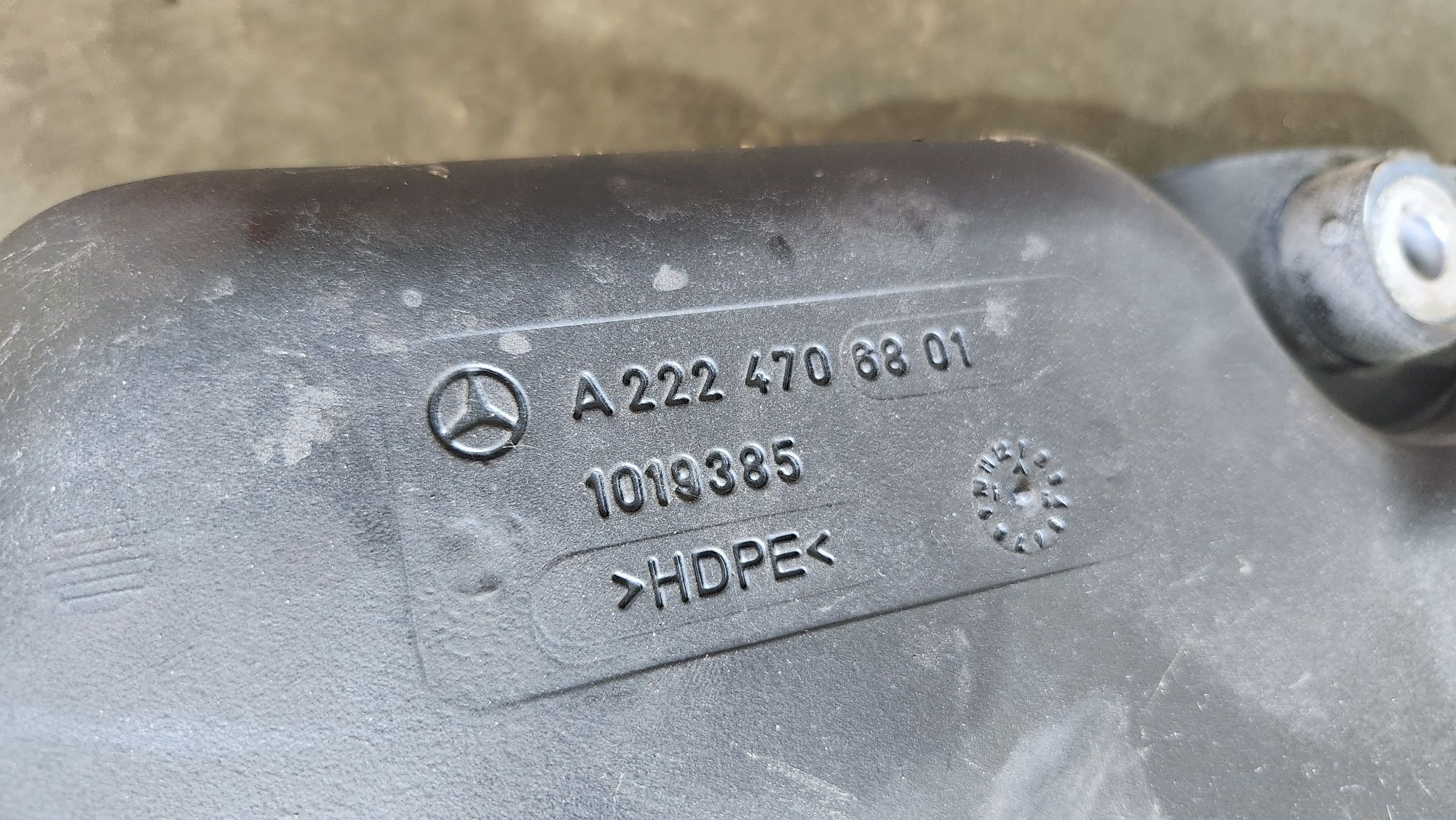 Rezervor pompa Adblue Mercedes S class W222 S350 A2224706801