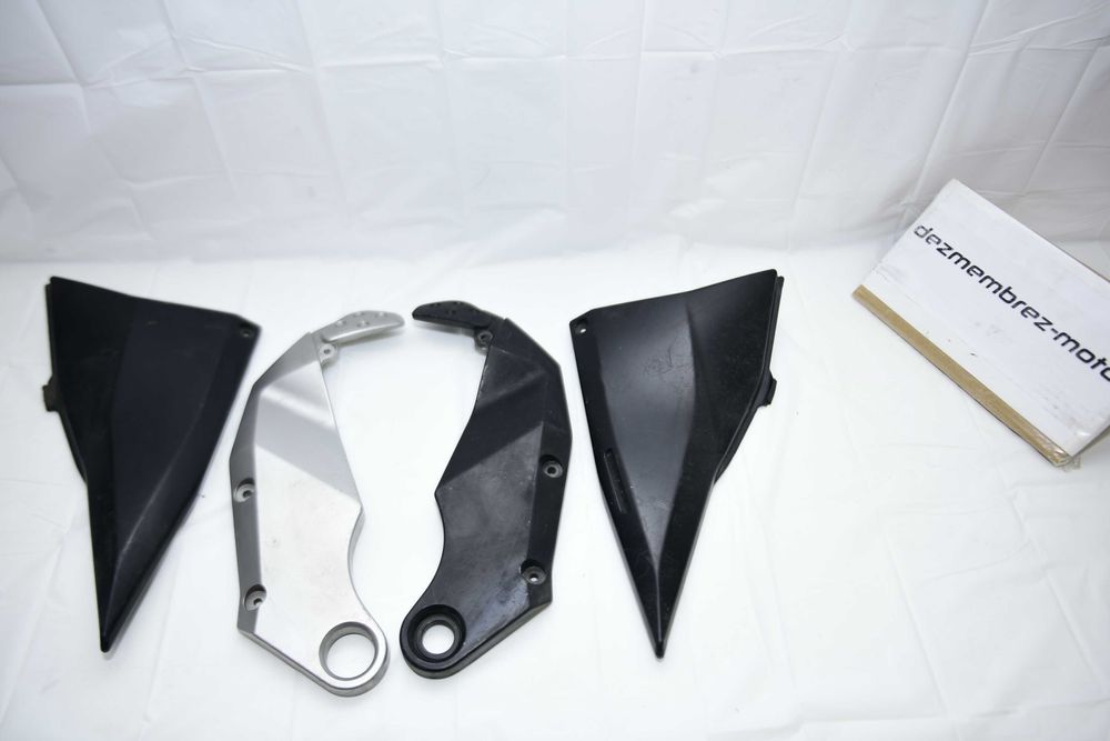 Far cu plastic stanga dreapta carene Kawasaki Z750  2004 - 2006