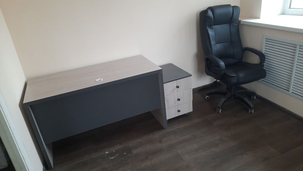 Продам Срочно Диван, Стол со Креслом