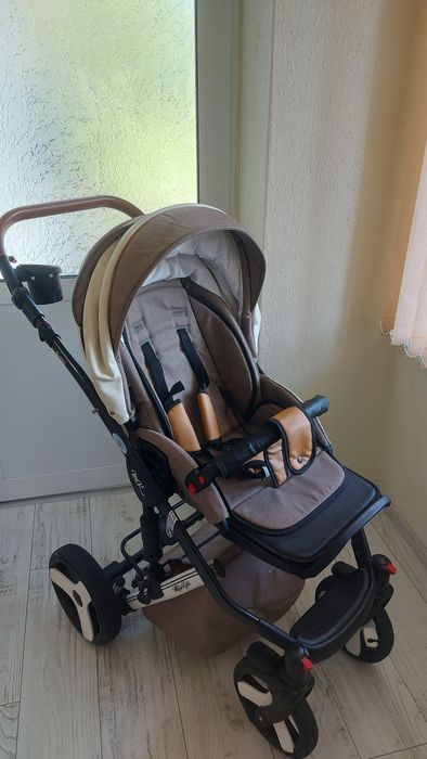 Бебешка количка Milu Kids