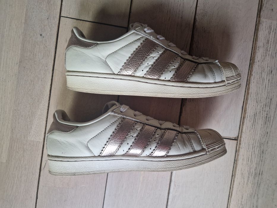 Маратонки ADIDAS SUPERSTAR естествена кожа