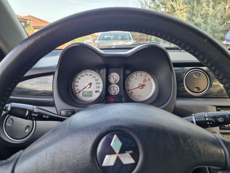 Mitsubishi Outlander - benzina +GPL