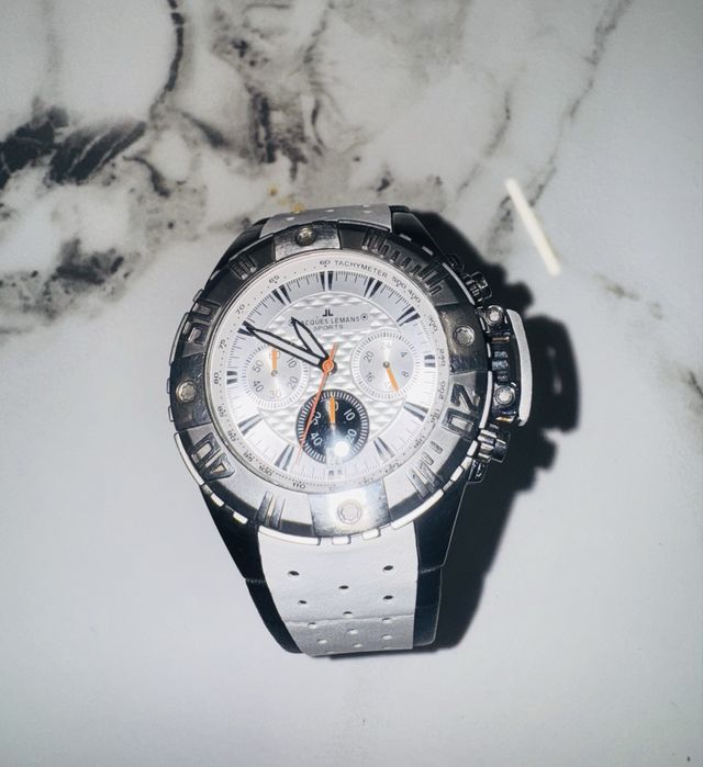 Часовник Jacques Lemans Sports