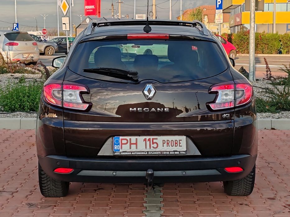 Megane 3, Bose, Xenon, trapa, camera