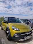 Opel Adam Rocks 1.4 cu trapă decapotabilă, prima înmatriculare 2017