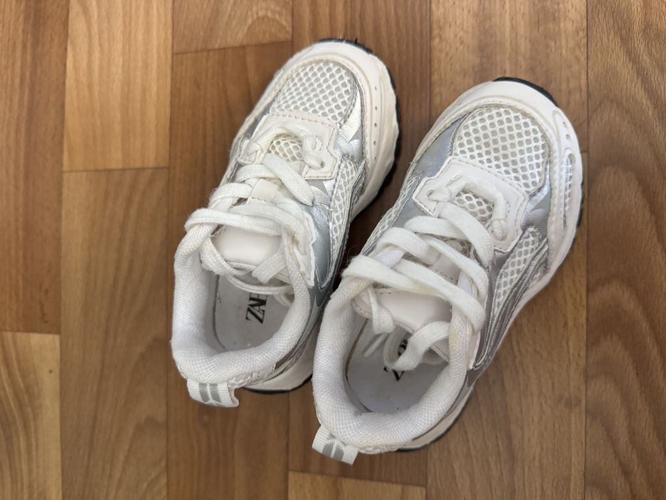 Zara, Biomecanics, Nike