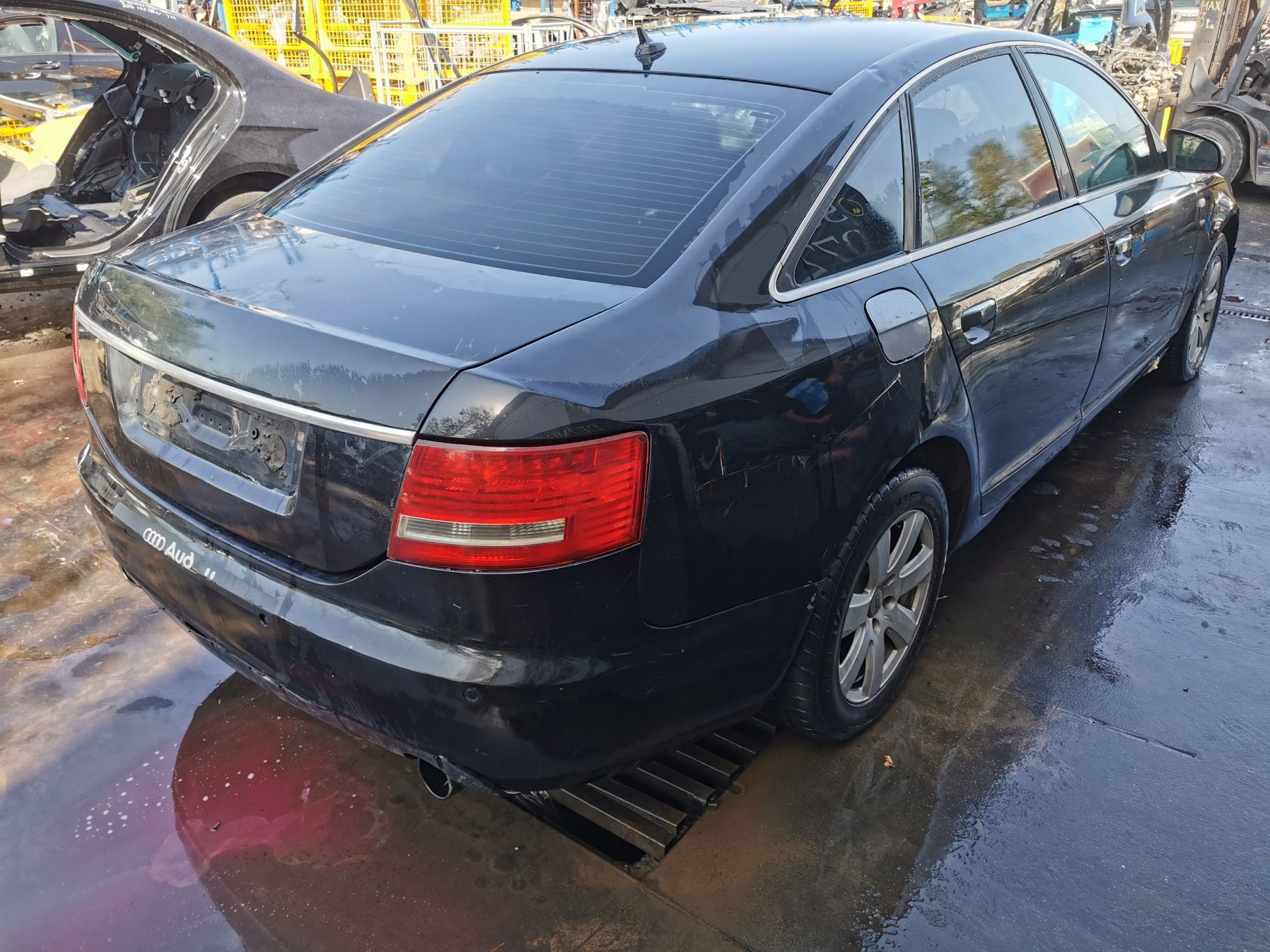 Dezmembrez Audi a6 c6 bara fata/spate/stopuri