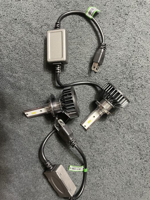 LED крушки H7 и устройство за ос. на грешки