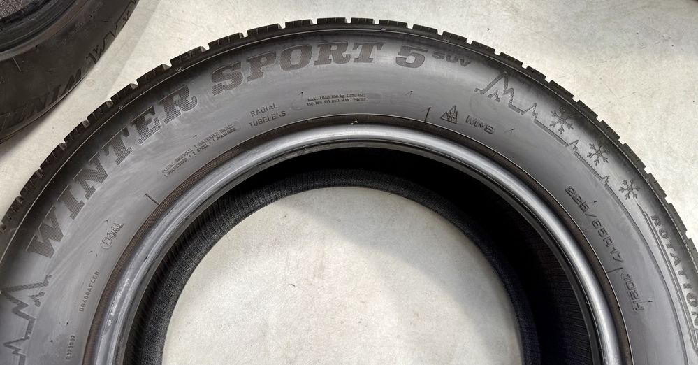 Anvelope iarna 225.65.17’ Dunlop