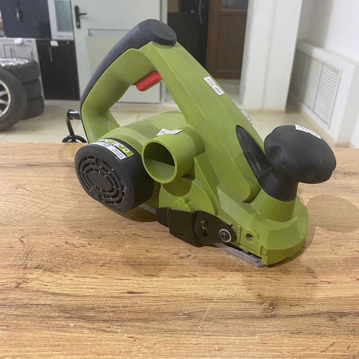 к162/Электрорубанок IVT PL-900/sk148956