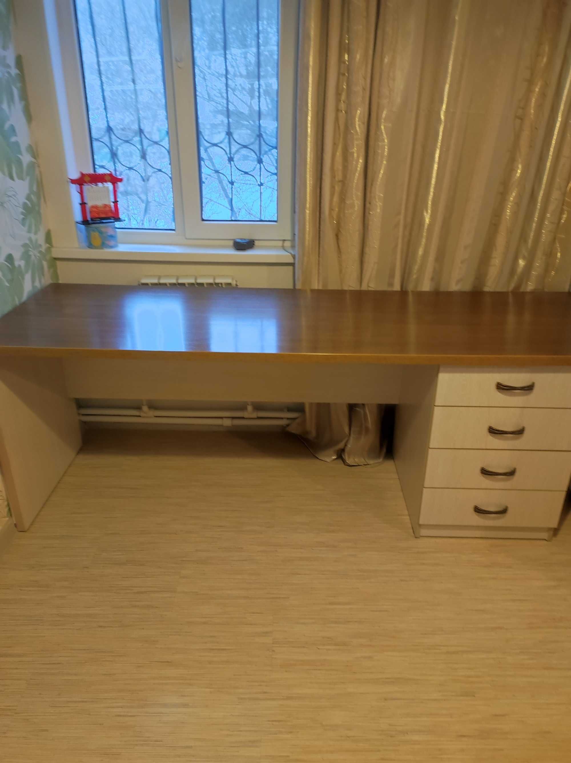 Столешница, отличного качества