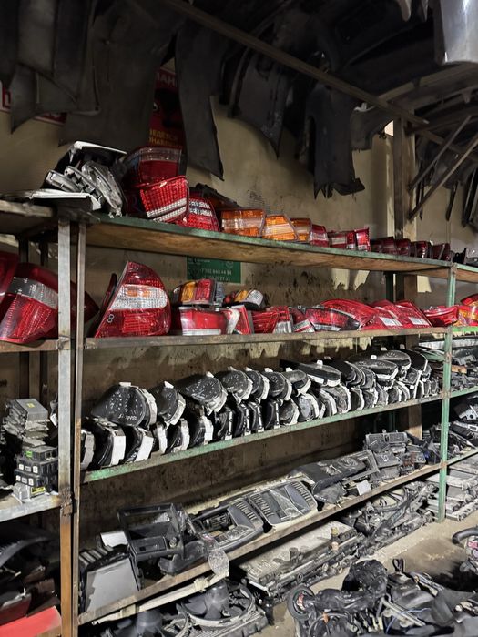 Запчасти Nissan Toyota Mitsubishi Subaru:АКПП фары ходовка Двигатель