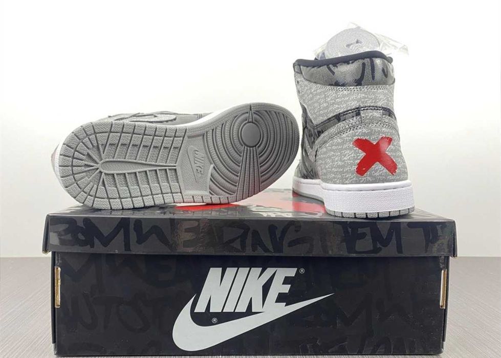 Мъжки маратонки Nike Air Jordan 1 Retro High OG REBELLIONAIRE