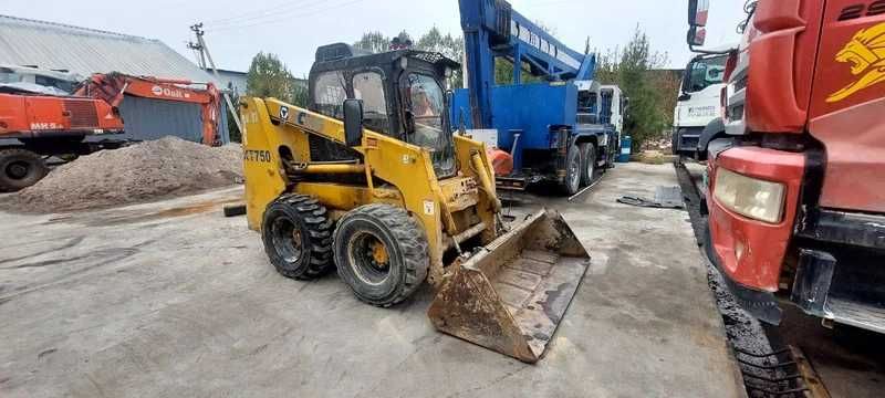 Махсус ва қурилиш техникасига таъмирлаш ва техник хизмат кўрсатиш