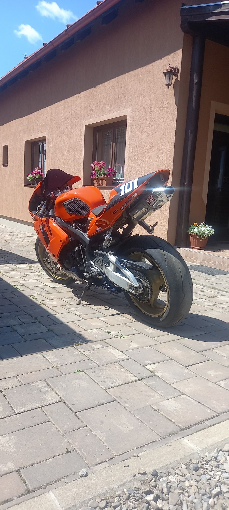 honda cbr 600 rr