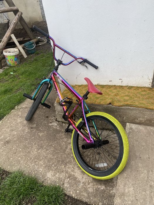 Vând bmx nekmura