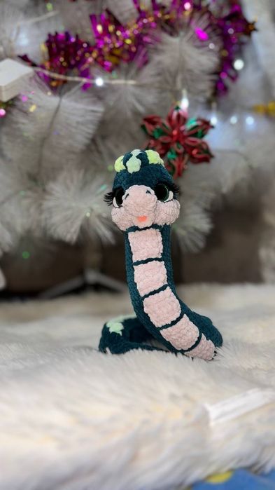 Змейка ручной работы