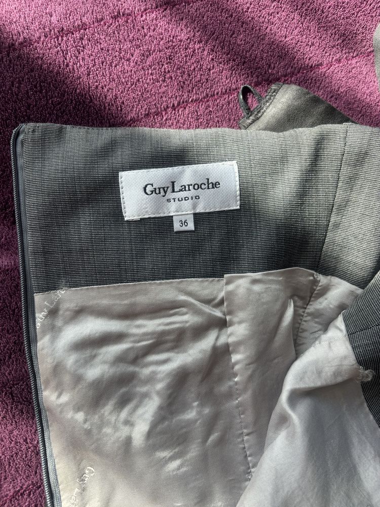 Рокля Guy Laroche