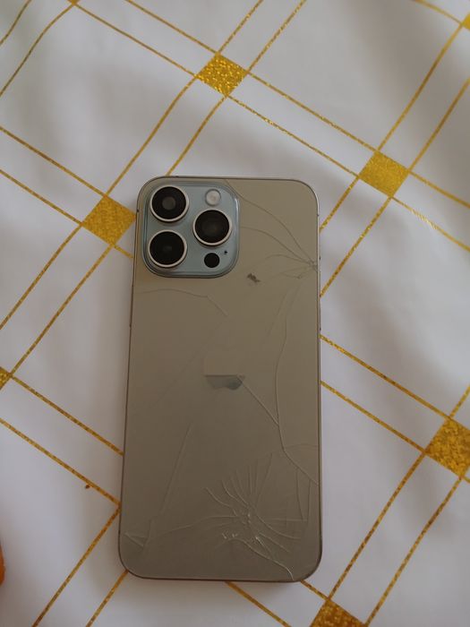 Айфон 15pro max.