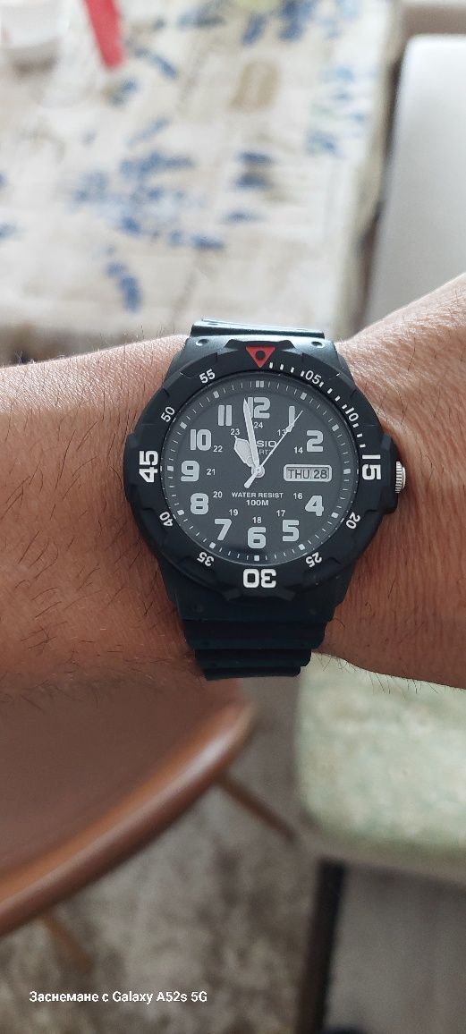 Casio MRW 200H и XONIX WATCH 10 bara + подарък гривна зодия телец