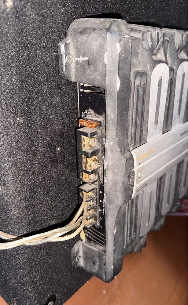 JBL SOUND Сабвуфер 1000W