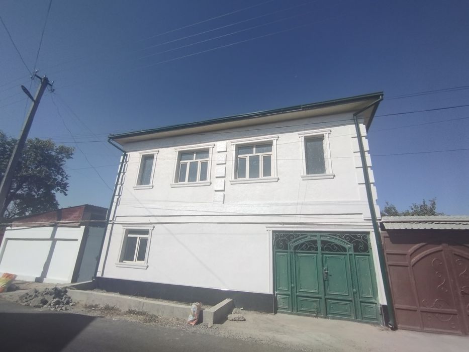 Продажа дома.двухэтажный дом, кирпичный. Свет.газ.