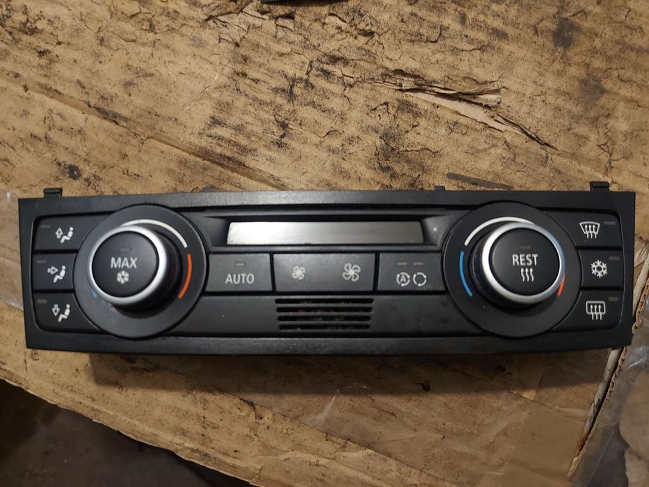 Управление климатик БМВ Е81 Е87 Е90 Е91 / BMW E81 E87 E90 E91