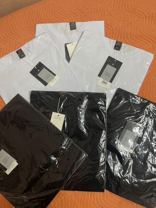 Однотонные футболки оптом