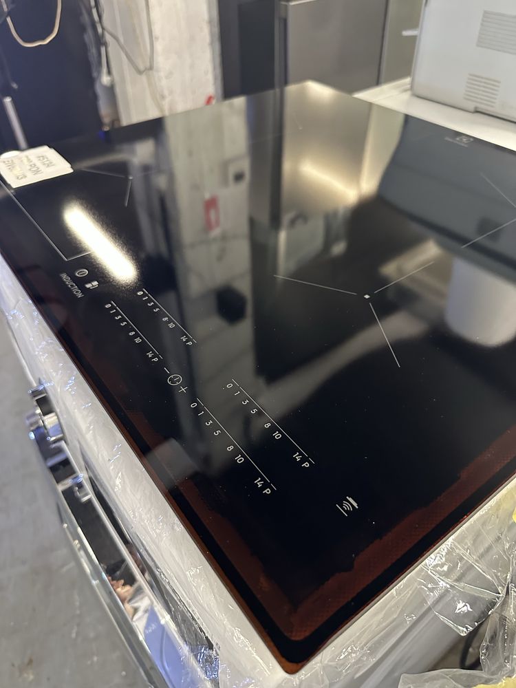 Plită cu inducție Electrolux EIV63443 Infinite Bridge