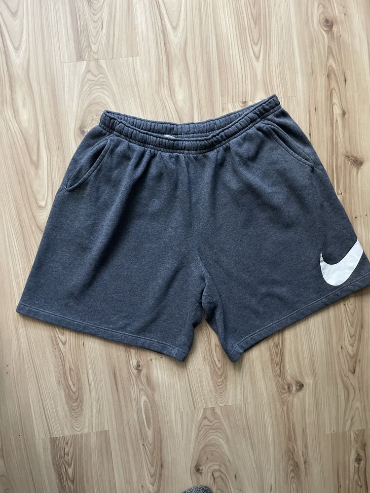 NIKE / мъжки къс спортен панталон 3XL