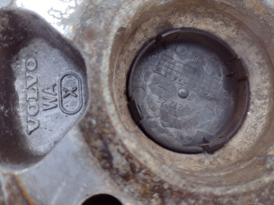 Перфектни 15-4х114.3 ЕТ44 6j Vovo S40. V40