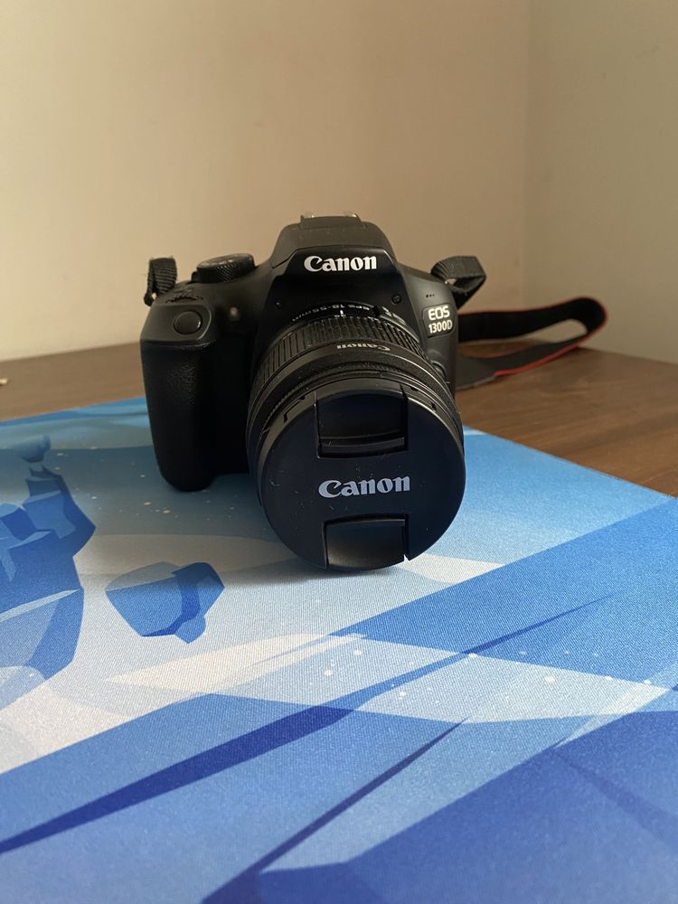 Camera foto Canon EOS 1300D Kit