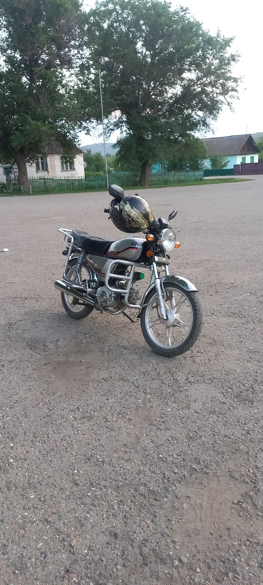 Продам мопед зид