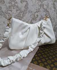 Белая классическая женская сумка (sumka)