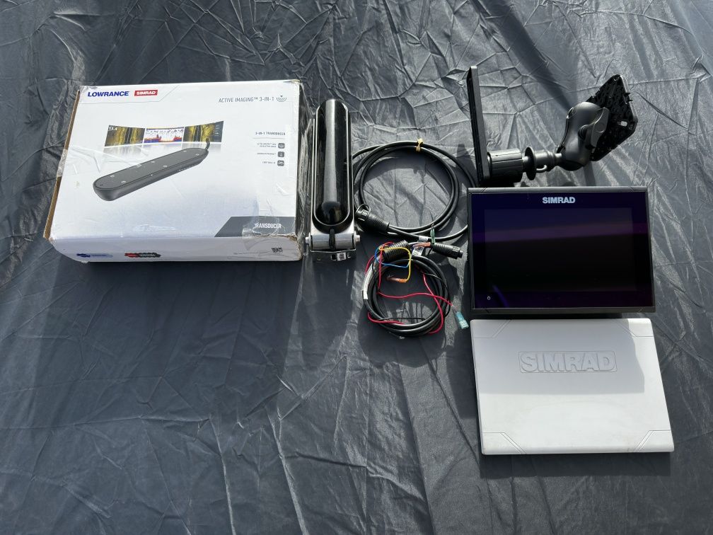 Сонар Simrad GO9