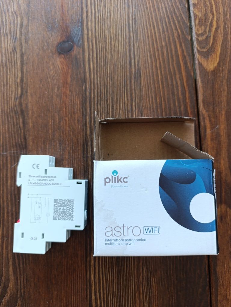 Plikc Astro WiFi многофункционален астрономически Wi-Fi прекъсвач.