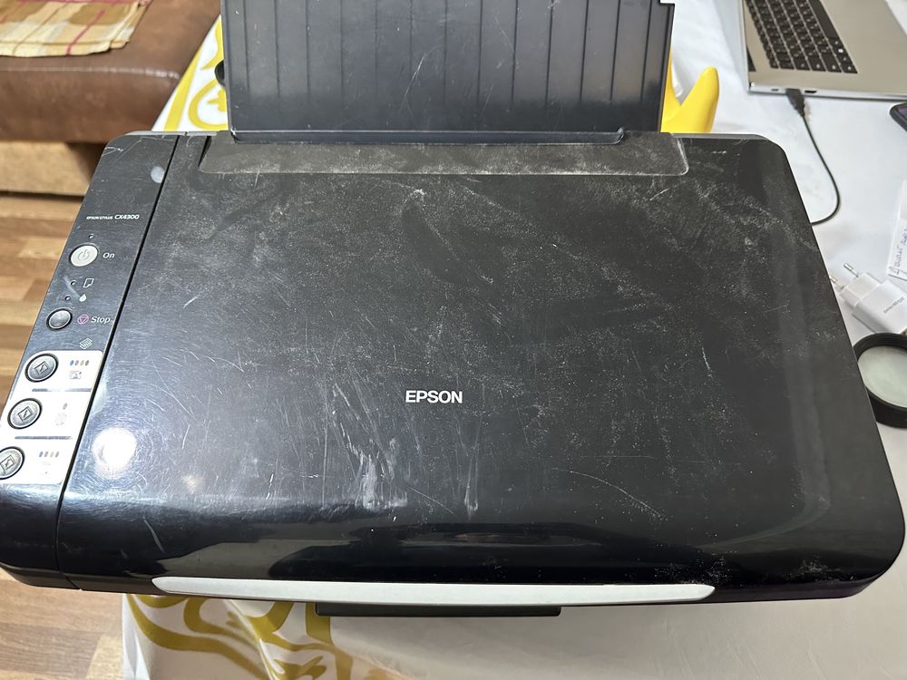 Принтер цветной Epson