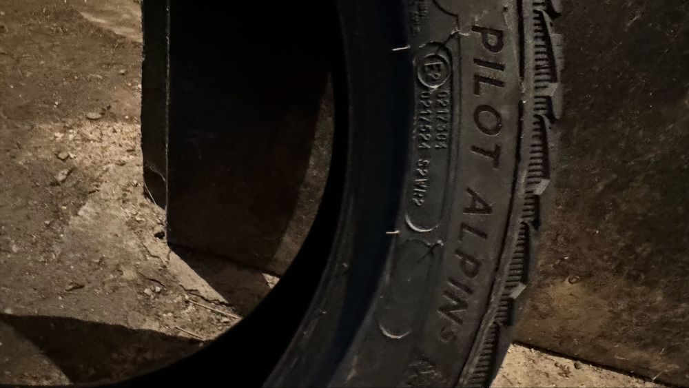 Michelin pilot alpin 5