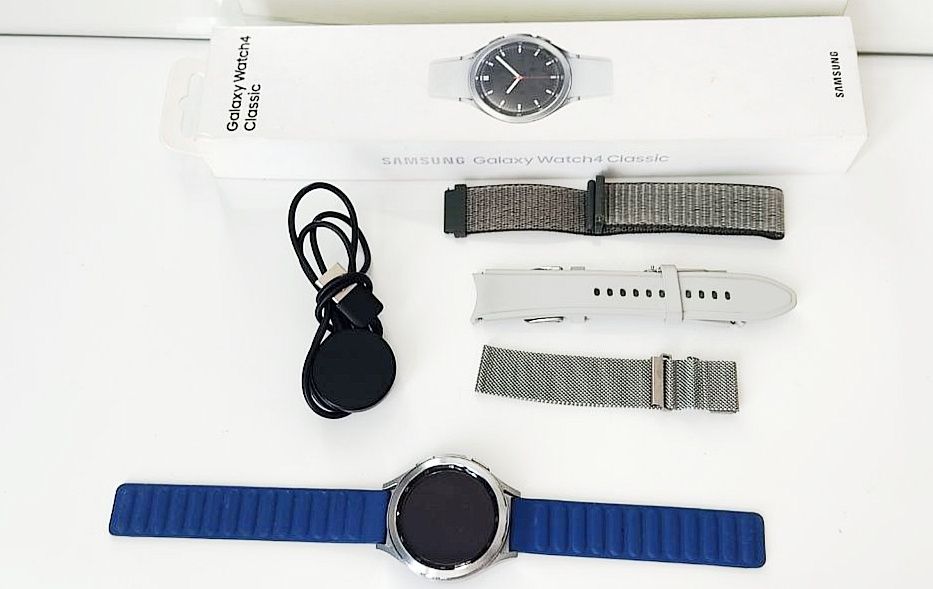 Samsung Galaxy Watch 4 Classic 46mm silver идеал!