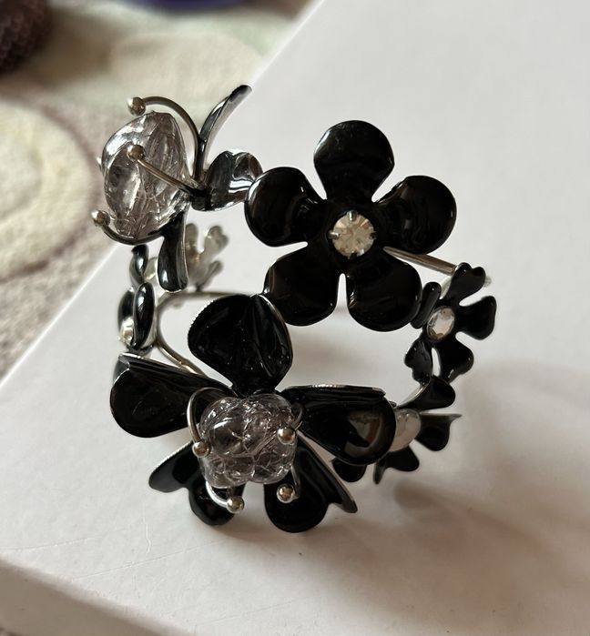 Продам металлические браслет-кафф и другие браслеты