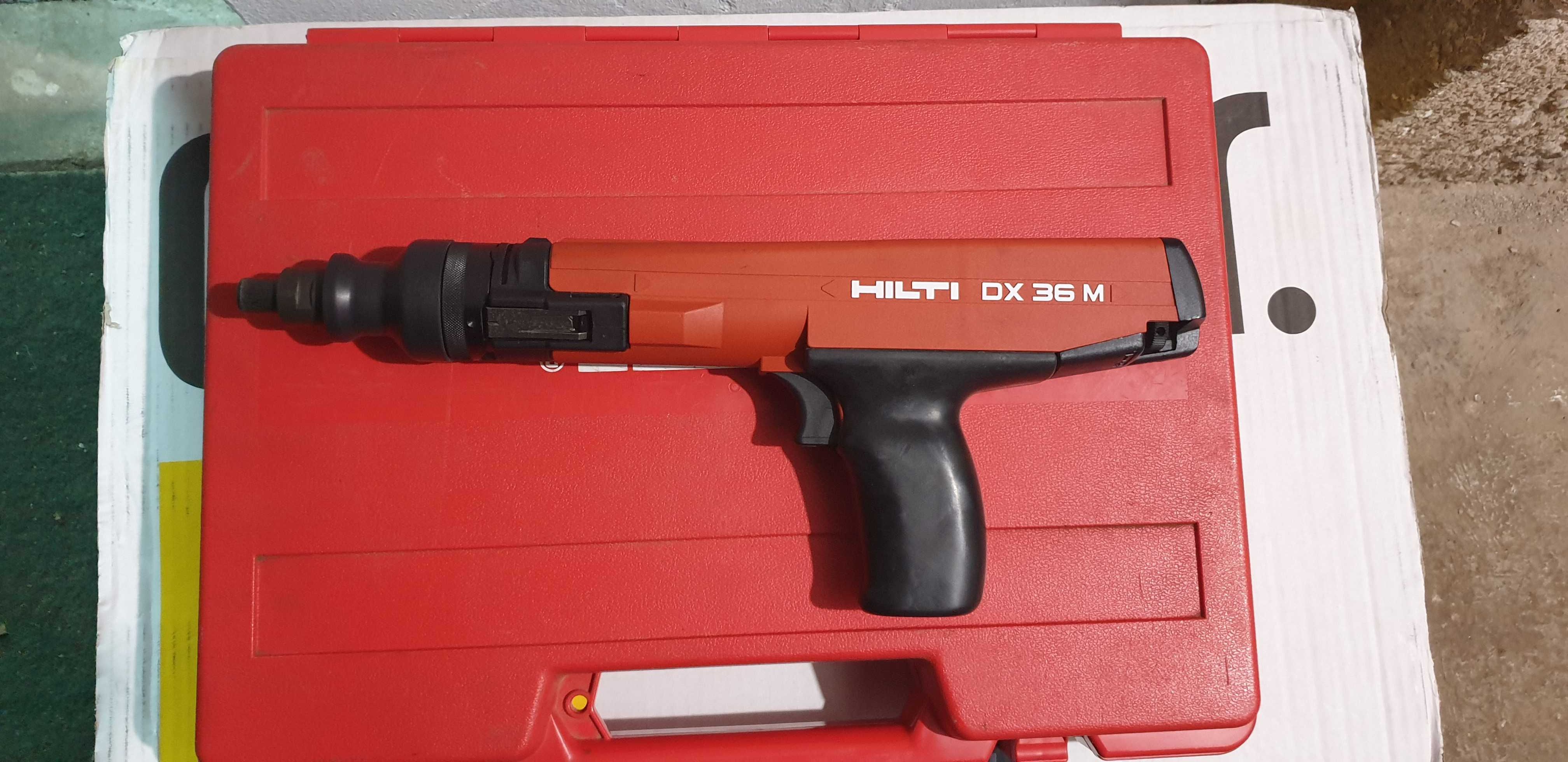 Hilti Pistol puscat bolturi DX 36 M