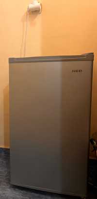 Хладилник с вътрешна камера NEO